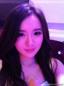 江铠同 生活照,揭秘明星私下的真实魅力